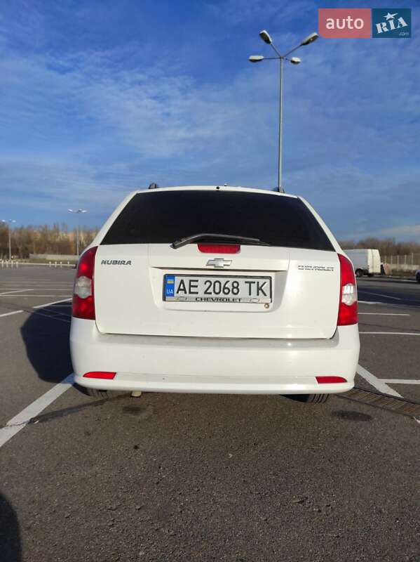 Универсал Chevrolet Nubira 2010 в Кривом Роге