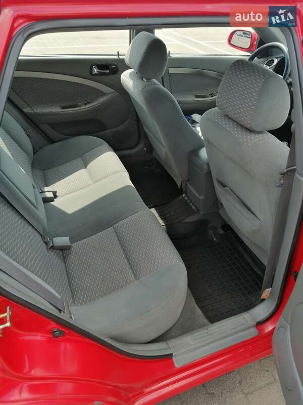 Универсал Chevrolet Nubira 2005 в Житомире