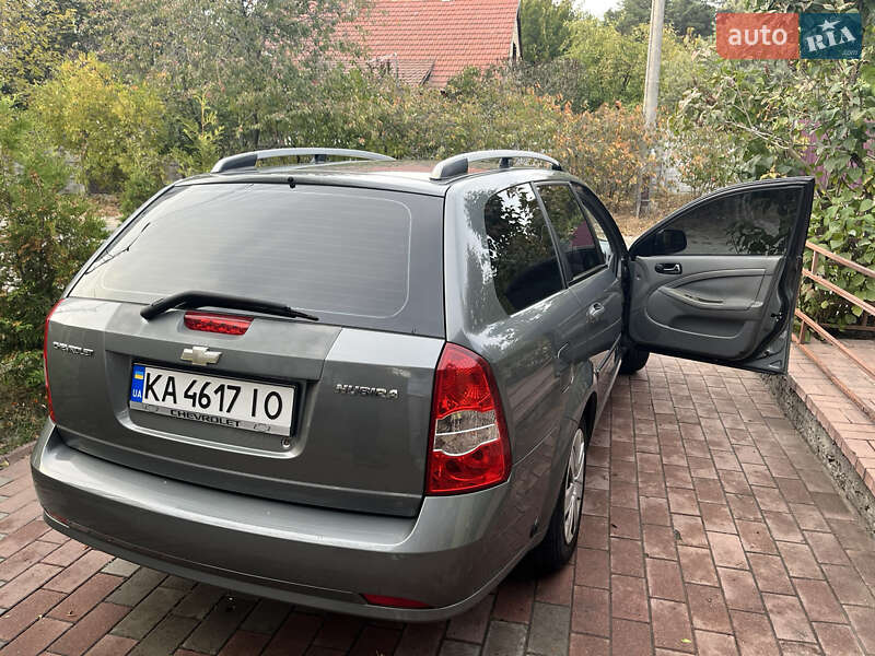 Универсал Chevrolet Nubira 2010 в Броварах