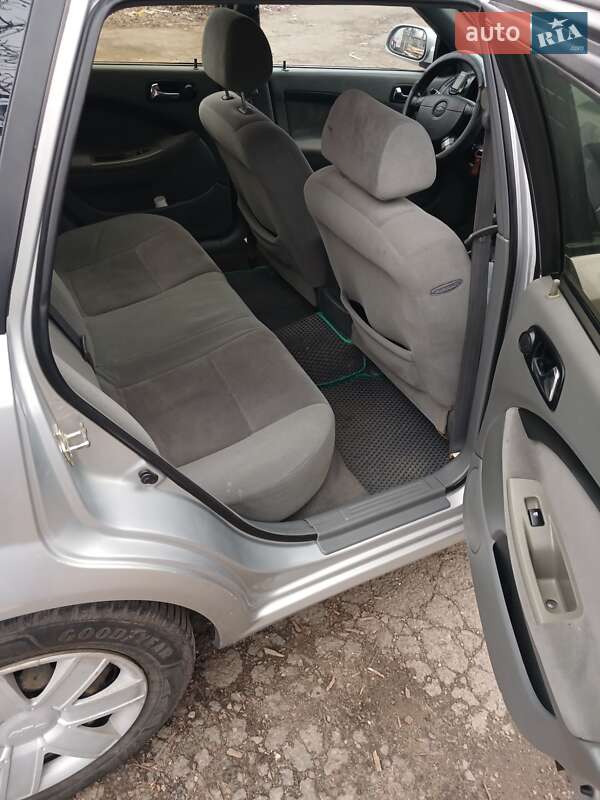 Универсал Chevrolet Nubira 2007 в Черновцах