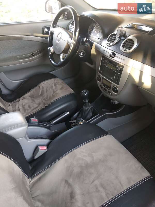 Универсал Chevrolet Nubira 2006 в Славянске