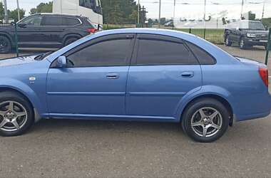 Седан Chevrolet Nubira 2004 в Києві