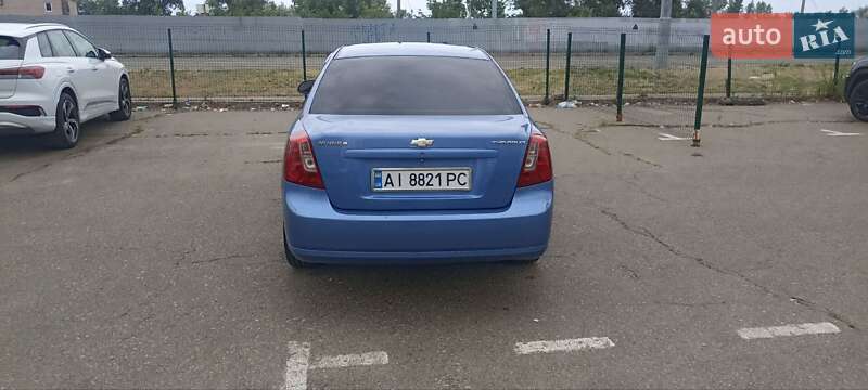 Седан Chevrolet Nubira 2004 в Киеве