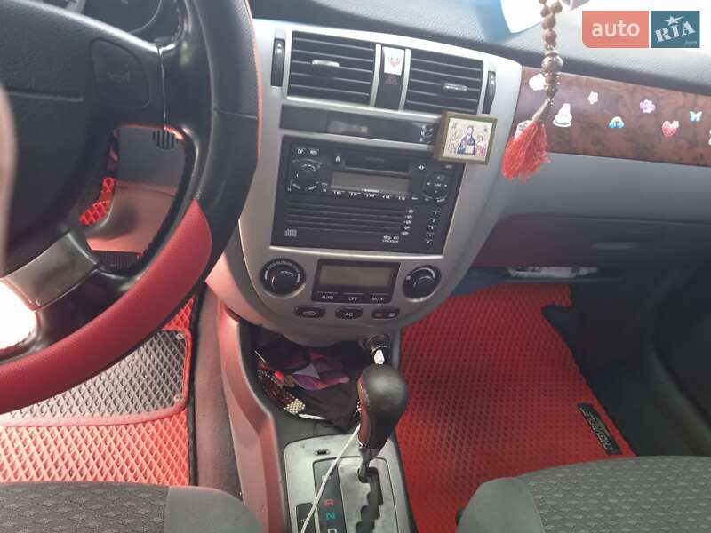 Седан Chevrolet Nubira 2004 в Хмельницком