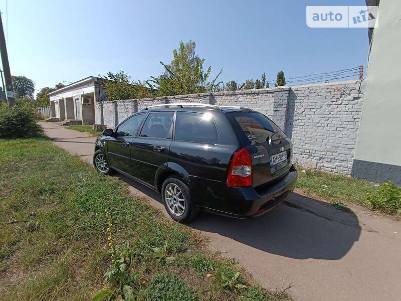 Универсал Chevrolet Nubira 2007 в Коростене