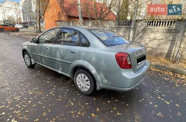 Седан Chevrolet Nubira 2004 в Киеве