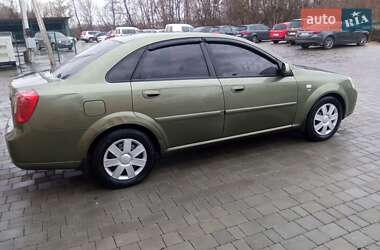 Седан Chevrolet Nubira 2004 в Бродах