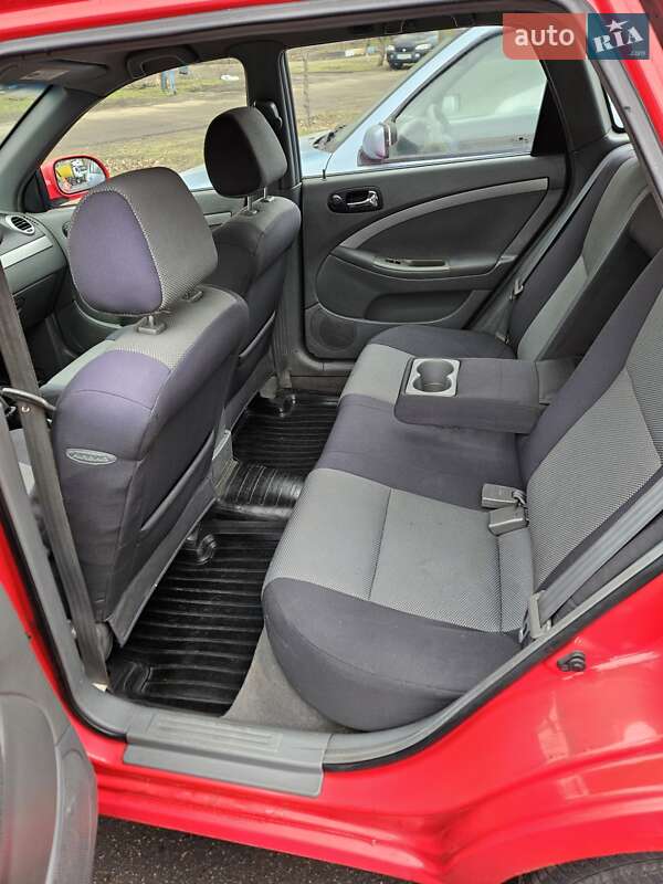 Универсал Chevrolet Nubira 2007 в Киеве фото 6 Универсал Chevrolet Nubira 2007 в Киеве