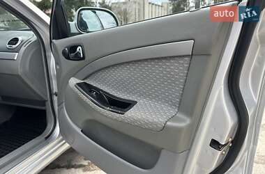 Универсал Chevrolet Nubira 2005 в 