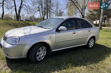 Седан Chevrolet Nubira 2004 в 