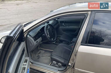 Седан Chevrolet Nubira 2004 в 