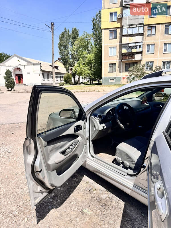Універсал Chevrolet Nubira 2004 в Запоріжжі