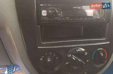 Седан Chevrolet Nubira 2004 в 