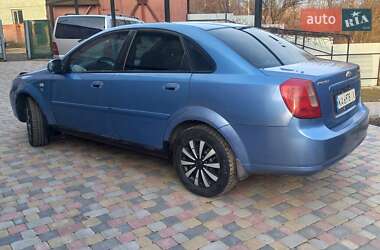 Седан Chevrolet Nubira 2004 в 
