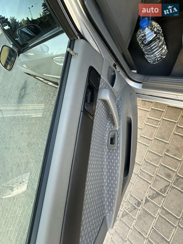 Седан Chevrolet Nubira 2004 в Одесі