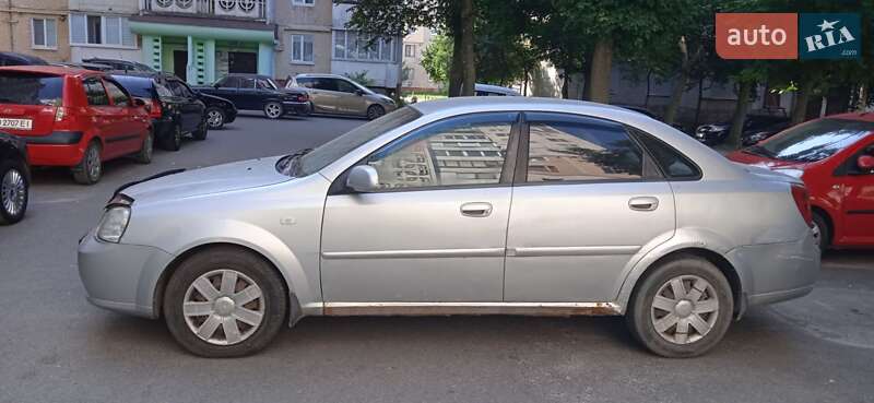 Седан Chevrolet Nubira 2004 в Тернополі