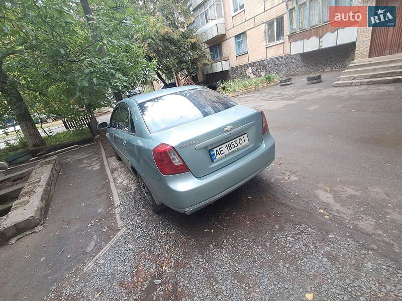 Седан Chevrolet Nubira 2004 в Кривом Роге