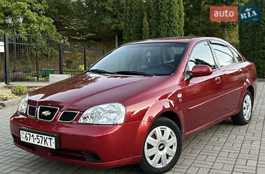 Седан Chevrolet Nubira 2004 в Прилуках