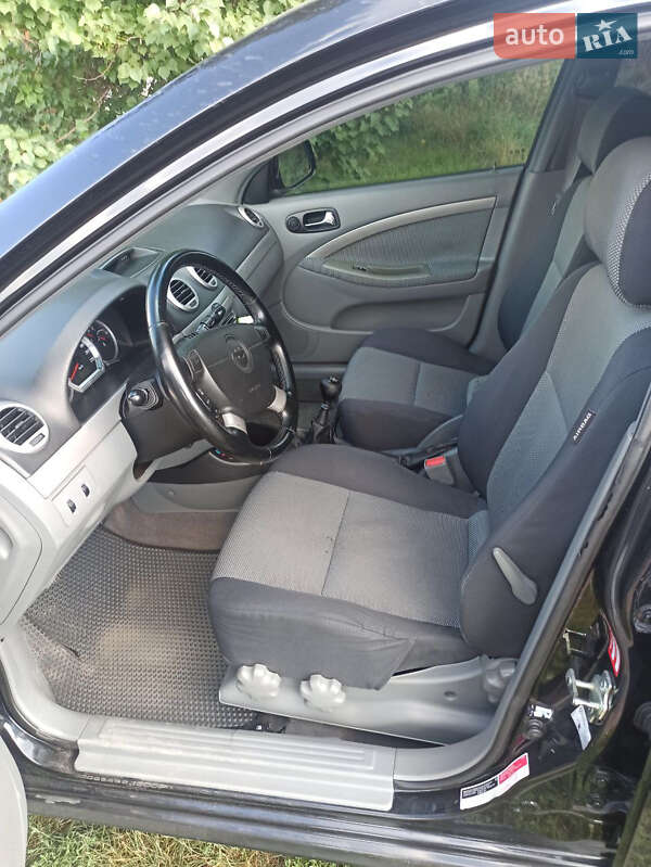 Универсал Chevrolet Nubira 2010 в Черкассах