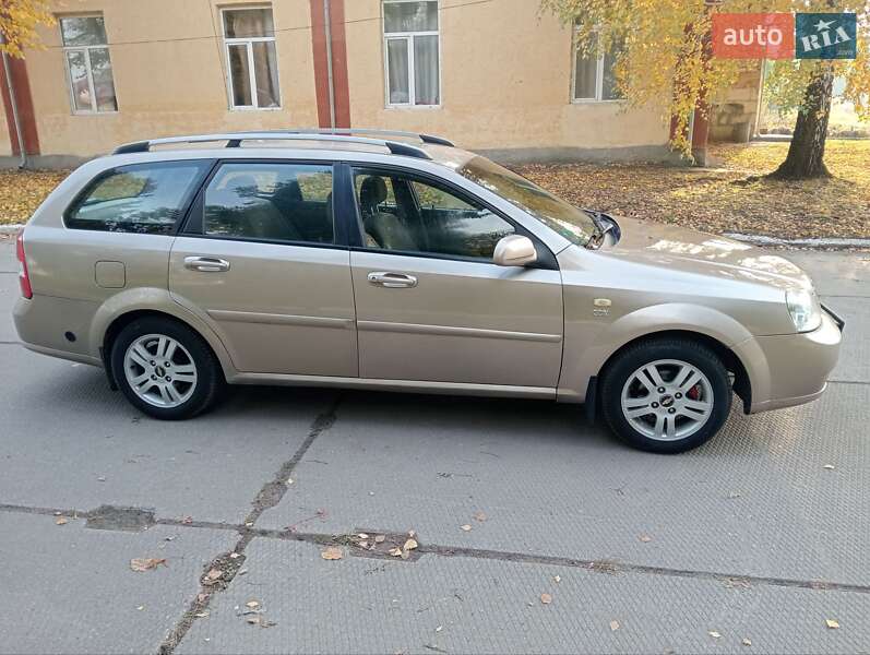 Универсал Chevrolet Nubira 2007 в Остроге