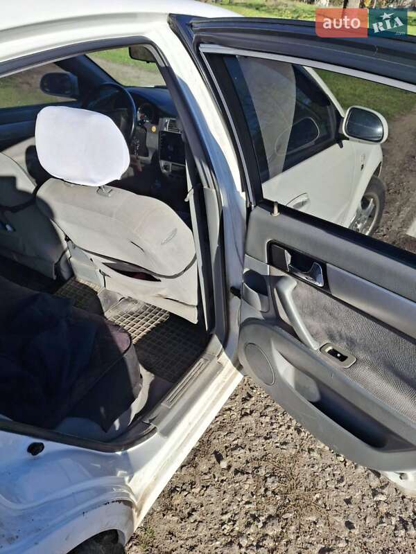 Седан Chevrolet Nubira 2007 в Знаменке