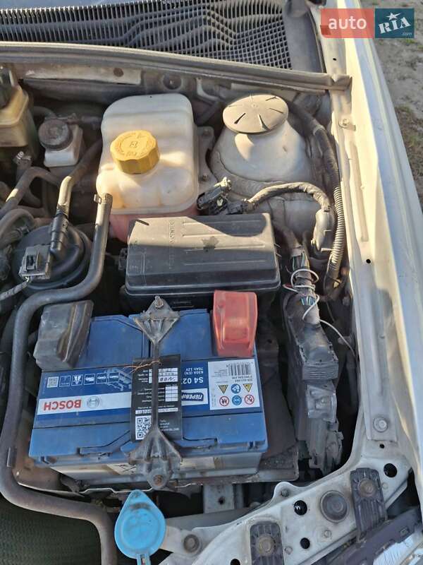 Седан Chevrolet Nubira 2007 в Знаменке