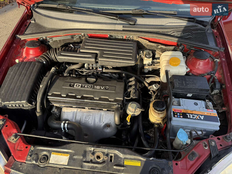 Седан Chevrolet Nubira 2004 в Черкасах фото 29 Седан Chevrolet Nubira 2004 в Черкасах