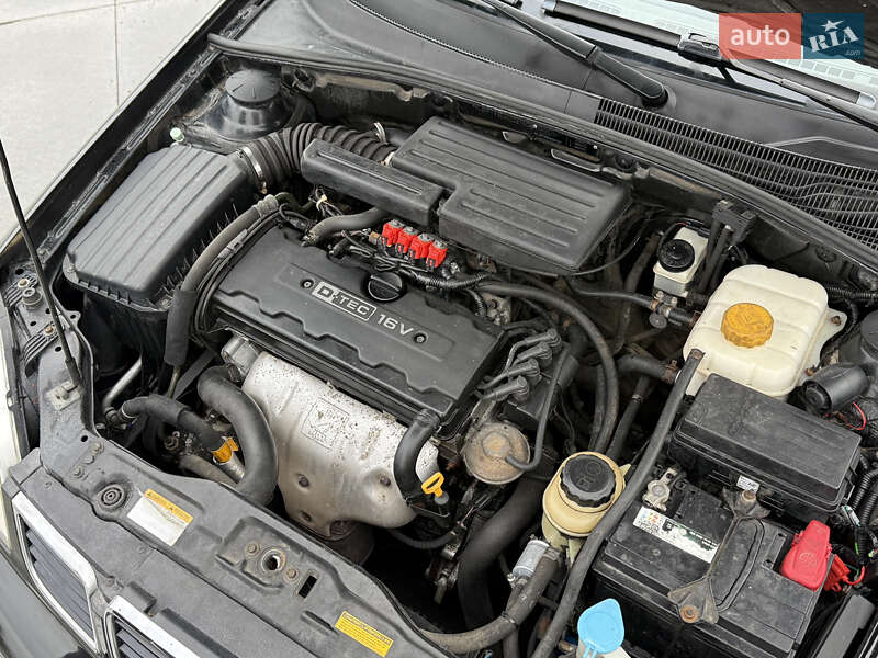 Седан Chevrolet Nubira 2004 в Киеве фото 19 Седан Chevrolet Nubira 2004 в Киеве