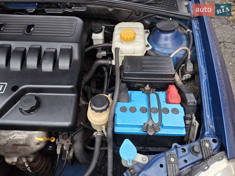 Универсал Chevrolet Nubira 2006 в Конотопе