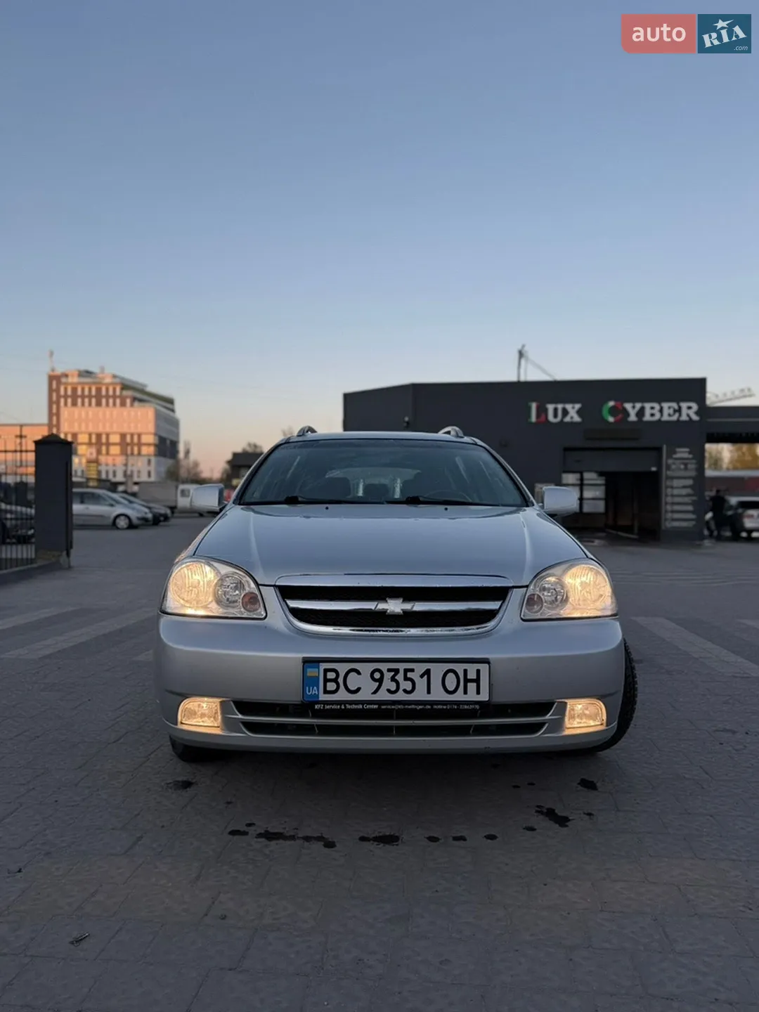 2010 Chevrolet Nubira - мініатюра 2
