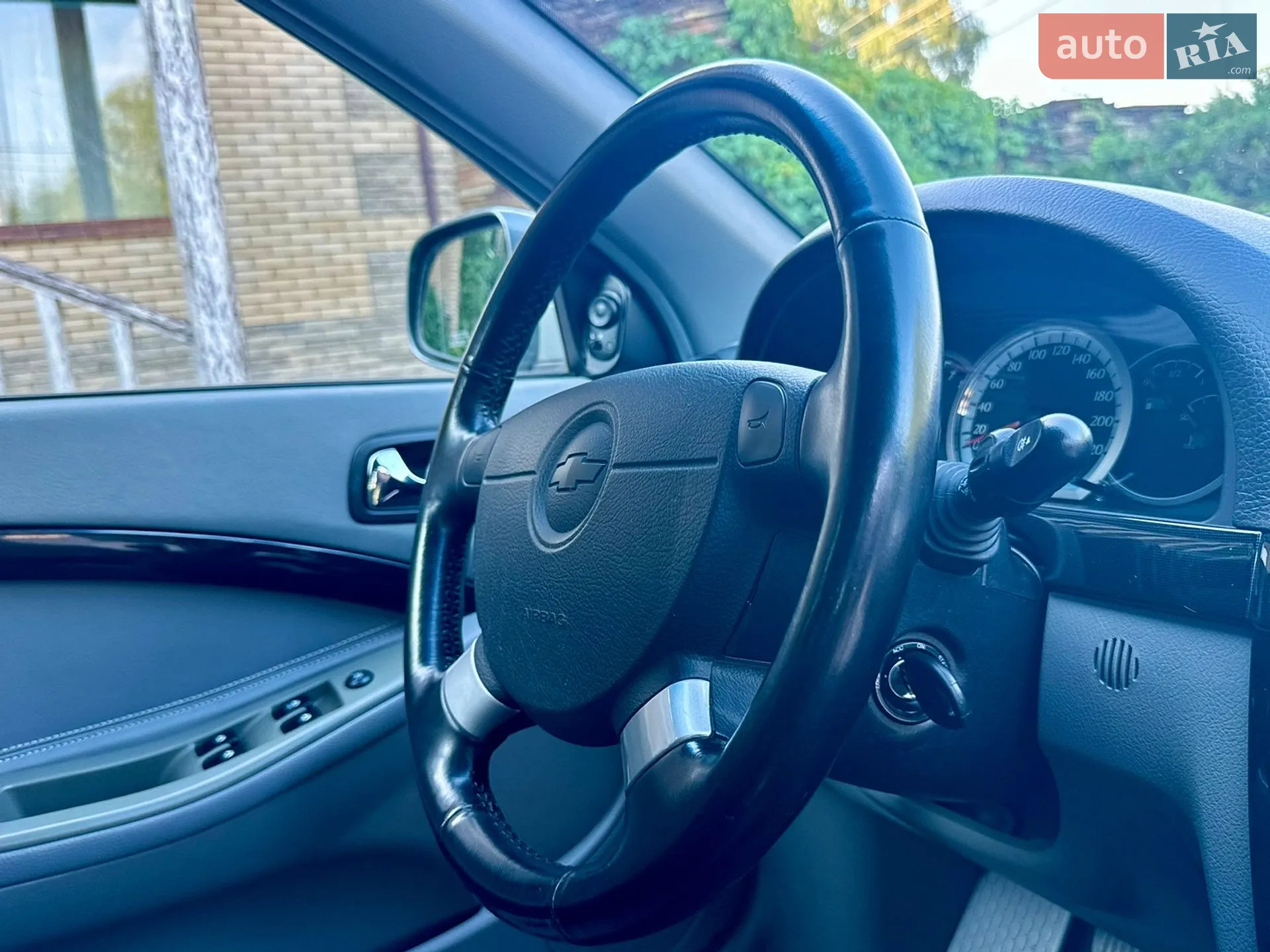 2010 Chevrolet Nubira - мініатюра 41