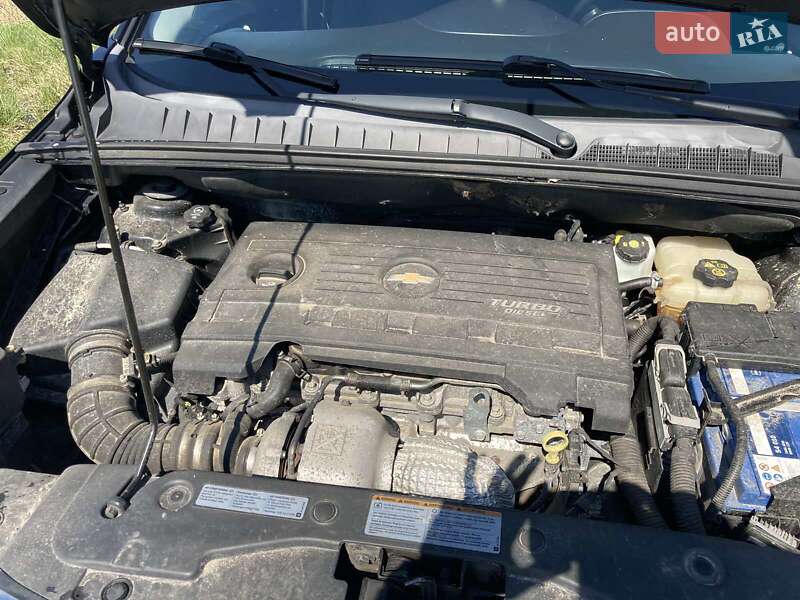 Мінівен Chevrolet Orlando 2012 в Новояворівську