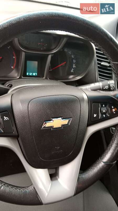 Мінівен Chevrolet Orlando 2012 в Тячеві