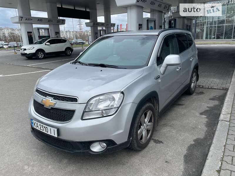 Минивэн Chevrolet Orlando 2012 в Киеве