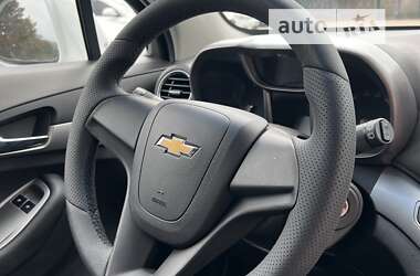 Мінівен Chevrolet Orlando 2012 в Кривому Розі