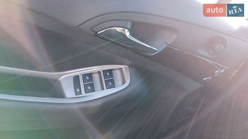 Мінівен Chevrolet Orlando 2012 в Тячеві