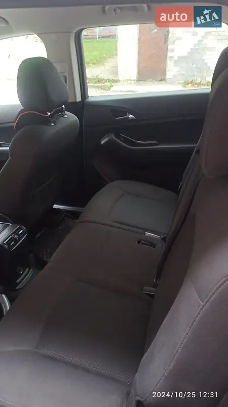 Chevrolet Orlando 2016 VIN KL1YF7584GK340588 фото оголошення 7 з 40