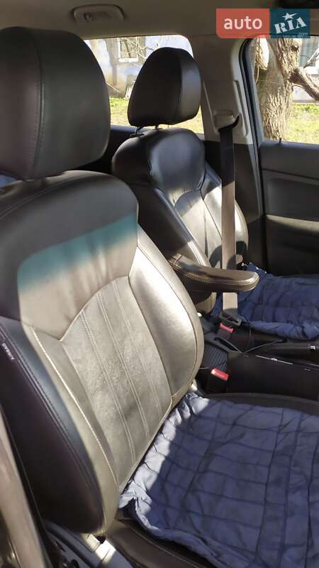 Мінівен Chevrolet Orlando 2012 в Одесі фото 7 Мінівен Chevrolet Orlando 2012 в Одесі