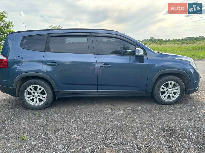 Минивэн Chevrolet Orlando 2014 в Мукачево