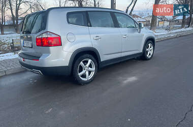 Минивэн Chevrolet Orlando 2010 в 