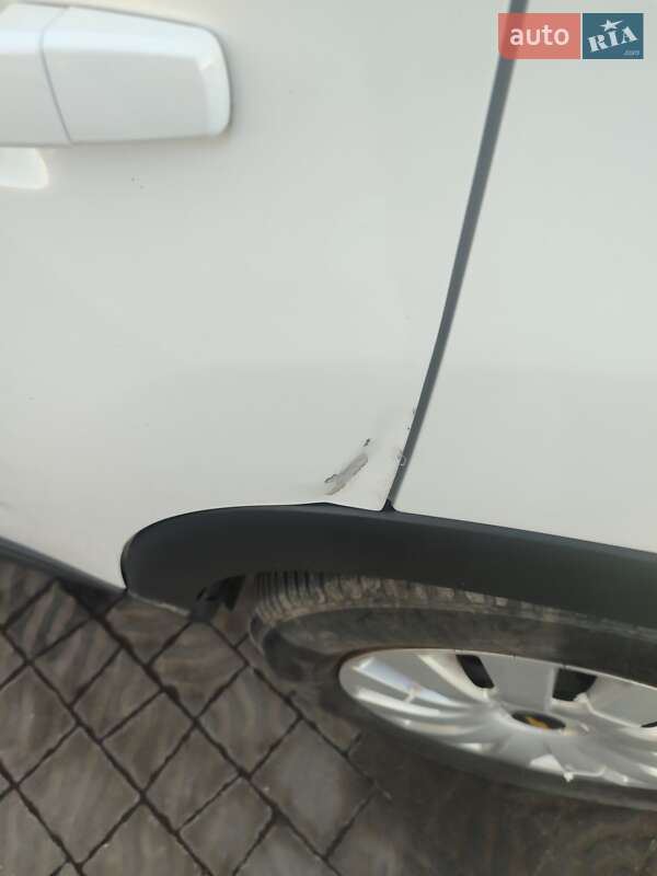 Минивэн Chevrolet Orlando 2011 в Запорожье фото 14 Минивэн Chevrolet Orlando 2011 в Запорожье