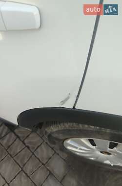 Минивэн Chevrolet Orlando 2011 в 