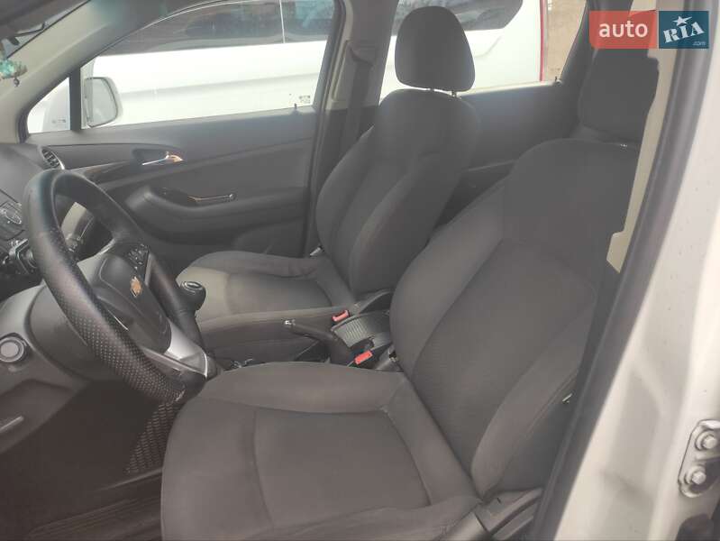 Минивэн Chevrolet Orlando 2011 в Киеве