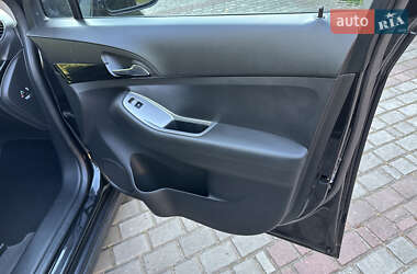 Минивэн Chevrolet Orlando 2011 в 