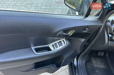 Минивэн Chevrolet Orlando 2011 в 