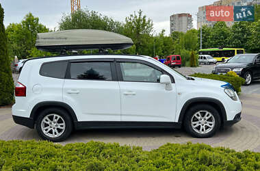 Минивэн Chevrolet Orlando 2011 в 