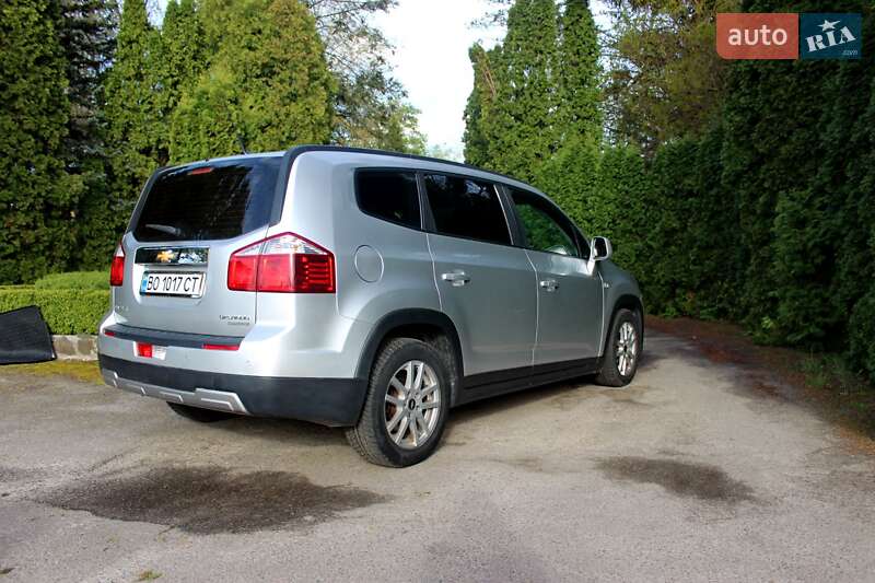 Минивэн Chevrolet Orlando 2012 в Сарнах
