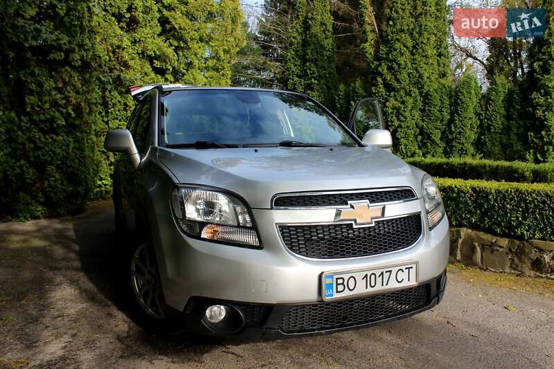 Минивэн Chevrolet Orlando 2012 в Сарнах