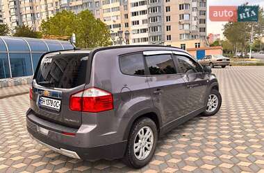 Минивэн Chevrolet Orlando 2011 в 