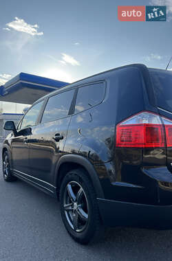 Мінівен Chevrolet Orlando 2011 в 